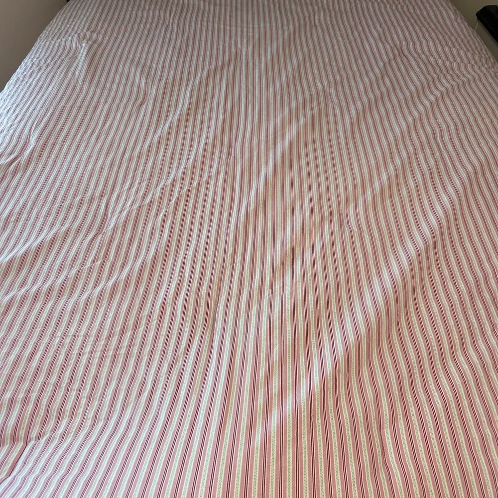 Tommy Hilfiger bohemian queen comforter